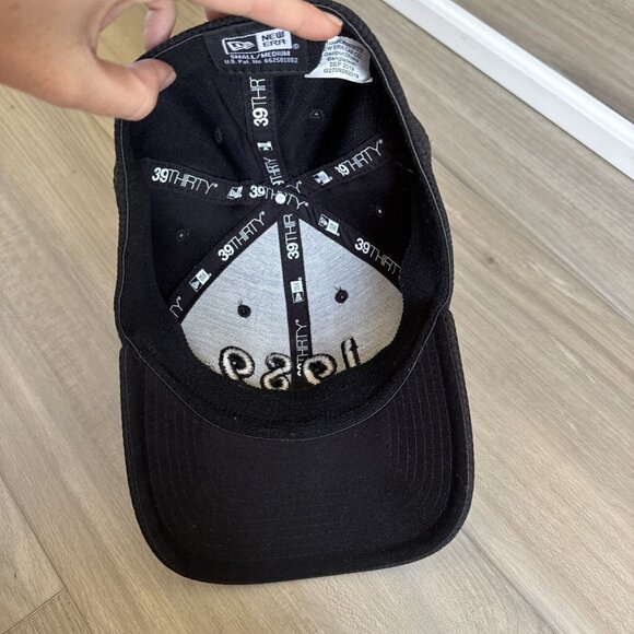 Taylor Swift 1989 T.S. Hat / Cap Black Fitted Small/medium New Era Exc Cond - Picture 5 of 13